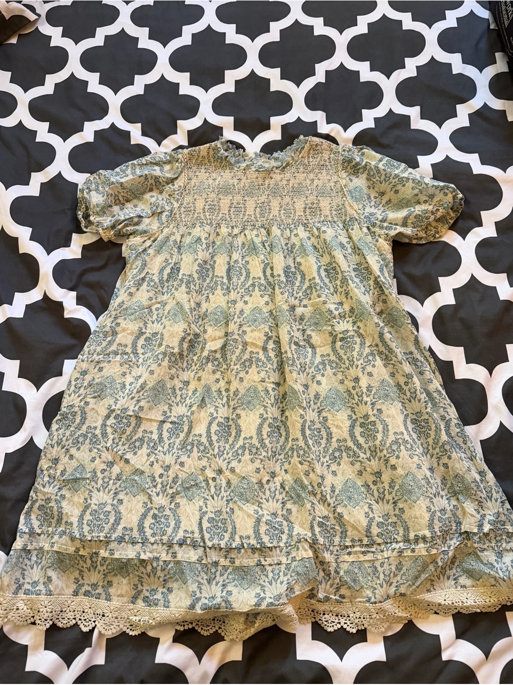 Easel Los Angeles Boho Floral Smocked Dress